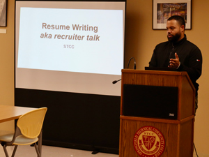 presenter at resume workshop